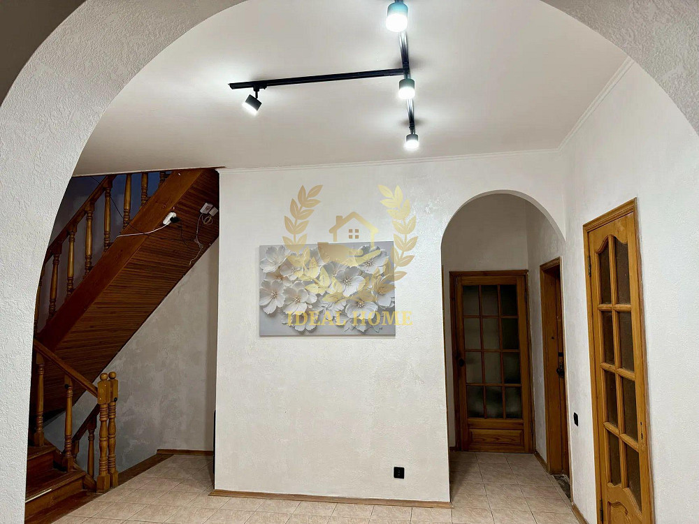 Продаж Будинок 6-кімнатний на Полевая ул., 4  - фото 6