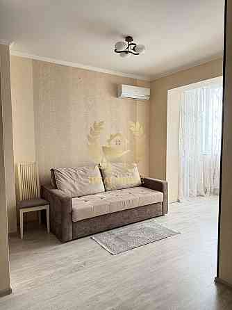 Продається 2 кімнатна квартира Оболонь Пріорка Київ