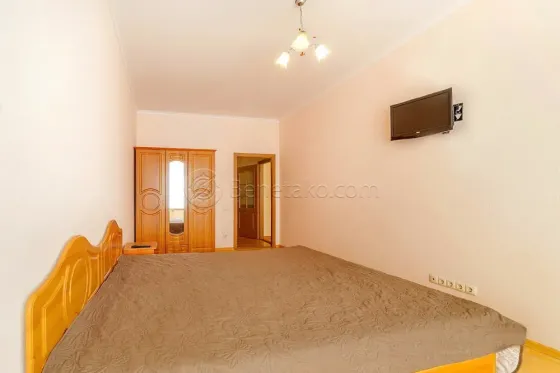 Аренда 3к Квартира 90 кв.м Генуэзская, 5 Одесса