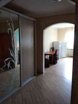 Оренда Квартира 3-кімнатна на ул. Михаила Драгоманова, 1д Київ