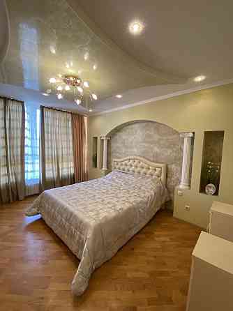 Продаж Квартира 3-кімнатна, 9/10 поверх на вул. Стуса В. Івано-Франківськ