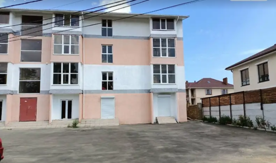 47м2  2 этаж 4 этажного малоквартирного дома  в Царском Селе .Квартира под отделочные работы. Своя закрытая территория 
 бесплатное паркоместо городск Лиманка