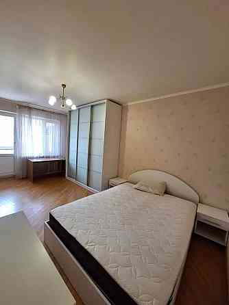 Оренда Квартира 2-кімнатна, 5/16 поверх на вул. Бориса Гмирі, 9В Киев