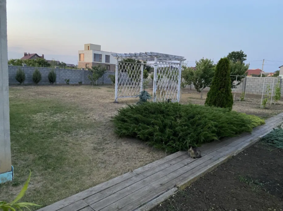 Продам новый дом в Фонтанке-1 на 10 сотках земли (Лиманский р-н, 5 км от Одессы) Фонтанка