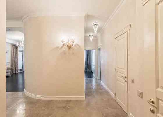 Оренда Квартира 3-кімнатна, 5/18 поверх на Тенистая ул., 9/12 Одеса