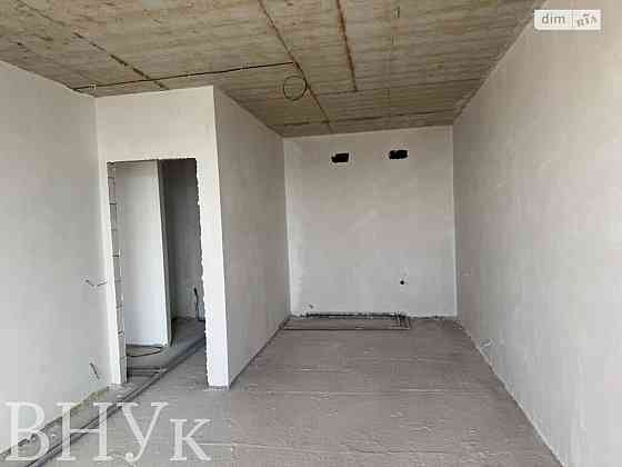 Продаж Квартира 2-кімнатна, 4/7 поверх на Університетська Uzhhorod