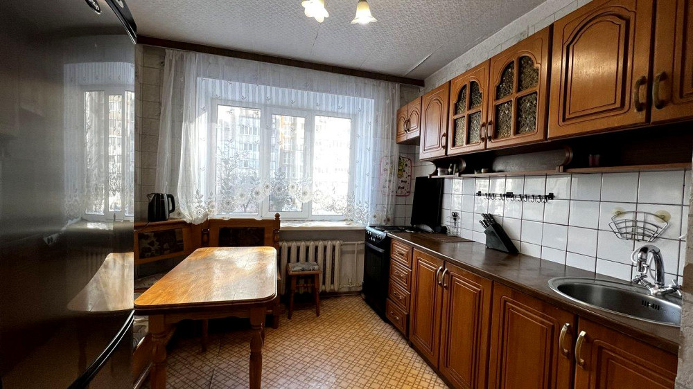 Продаж Квартира 2-кімнатна, 2/12 поверх на Митрополита Андрія Шептицького вул., д. 3-Б Київ - фото 2