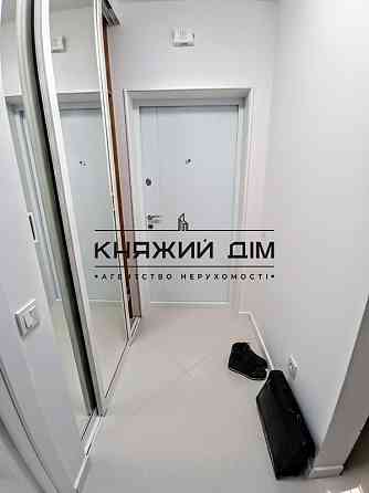 Оренда Квартира 1-кімнатна, 19/25 поверх на Днепровская Набережная Киев