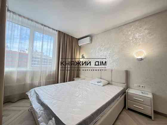 Оренда Квартира 2-кімнатна, 21/25 поверх на вул. Мильчакова Александра ул./Всеволода Нестайка Київ