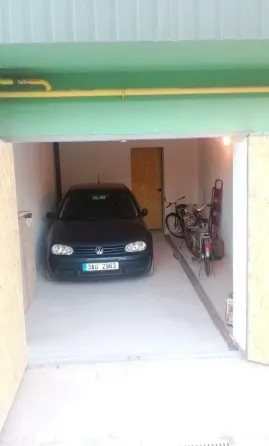 Продається Гараж Під легкове авто площа 21 кв.м 1-й поверх Шевченка Минай