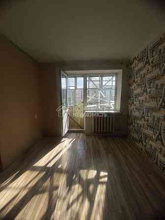 Продаж Квартира 2-кімнатна, 5/5 поверх на вул. Ньютона Kharkiv