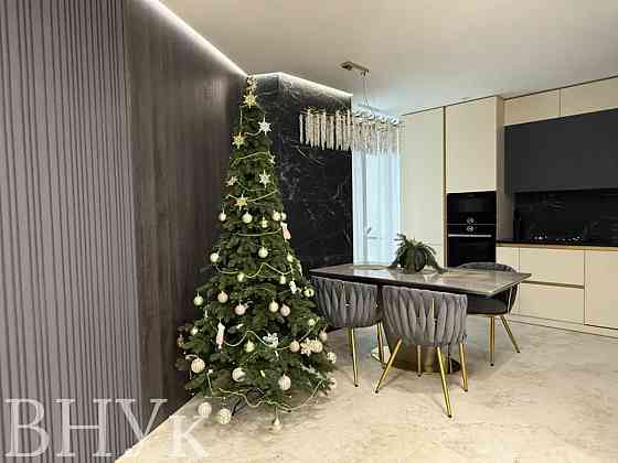 Продаж Квартира 4-кімнатна, 3/10 поверх на Липинського Луцьк