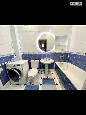 Оренда Квартира 4-кімнатна, 1/3 поверх на Магістратська Винница