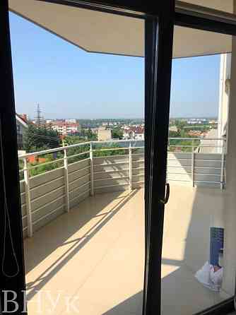 Продаж Квартира 2-кімнатна, 2/8 поверх на Університетська Ужгород