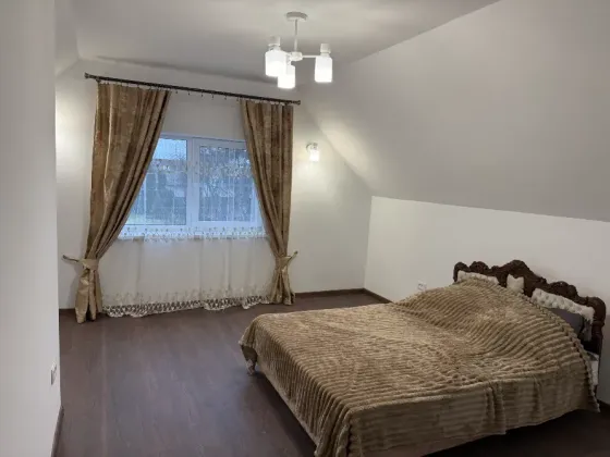 Оренда 2-поверховий Будинок з ділянкою 3 сот 110 кв.м 3 кімн. на вулиця Нова, СТ Дружба Збиранка