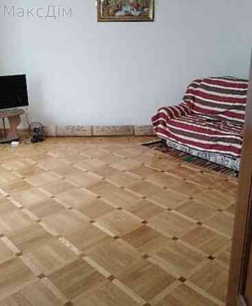 Продаж Будинок 6-кімнатний на вул. Василя Стуса 