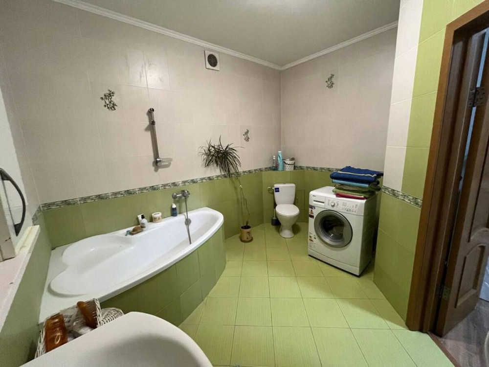 Продаж Квартира 1-кімнатна, 2/9 поверх на Дмитра Іващенка (Срібних Лелек) Luts'k - photo 4