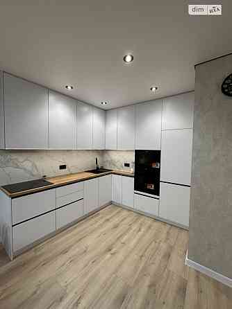 Продаж Квартира 1-кімнатна, 25/25 поверх на Родини Крістерів вул., 14 Киев