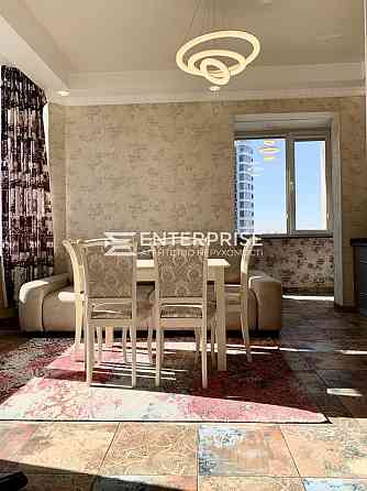 Продаж 1к Квартира 75 кв.м Коновальца Евгения вул. Kiev