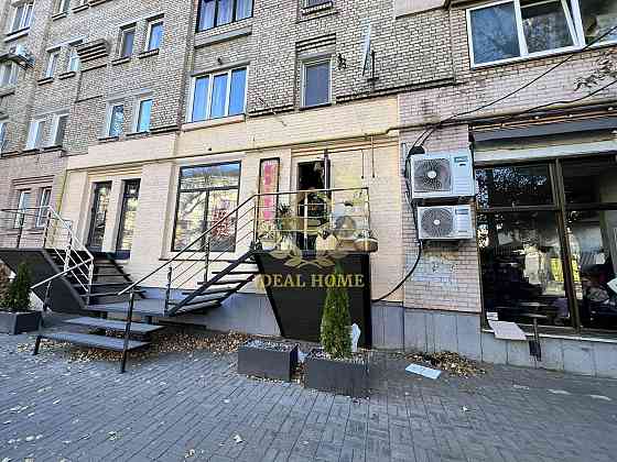 Продаж комерційне приміщення на Межигорская ул., 44 приміщень - 1, поверх - 1 Київ