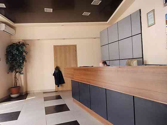 Продаж комерційне приміщення на пл. Таможенная, 1а приміщень - 2, поверх - 1 Одеса