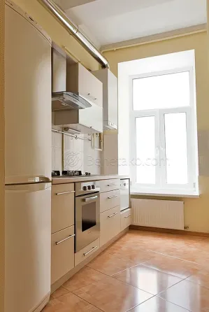 For rent 3-room Apartment 80 sq.m Пироговская, 5 Odessa