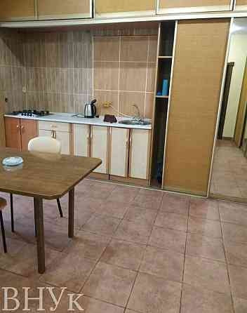 Продаж Квартира 2-кімнатна, 1/7 поверх на вул. Крушельницької С. Ternopil'