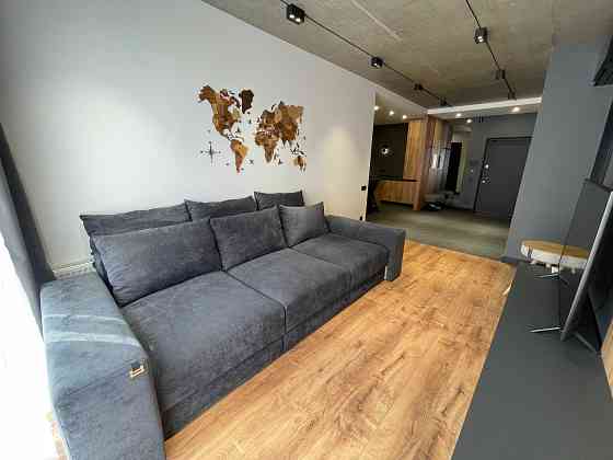 Продаж Квартира 2-кімнатна, 17/25 поверх на Василя Липківського (раніше Урицького) вул., д. 33А Київ