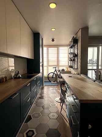 Продаж Квартира 2-кімнатна, 6/9 поверх на Метрологічна вул., д. 15 Киев