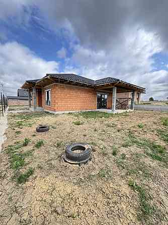 Продаж Будинок 3-кімнатний на вул. Княжа Kornyn