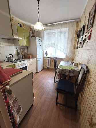 Продам 1 комнатную в кирпичном доме. Щорса / Приватбанк Одеса
