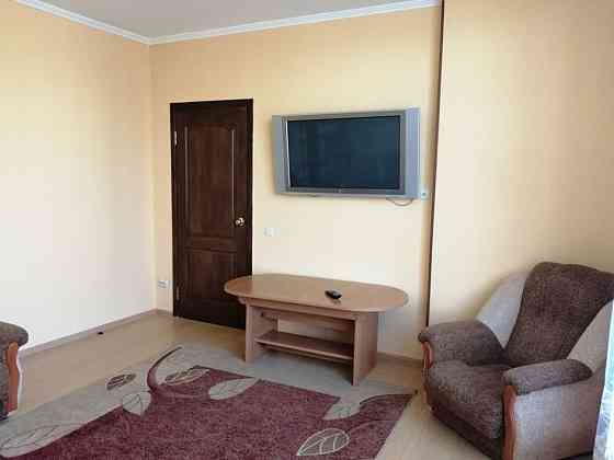 Оренда Квартира 2-кімнатна, 10/12 поверх на ул. Ованеса Туманяна, 3 Київ