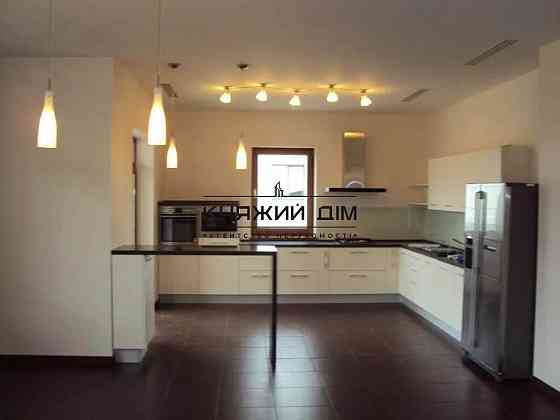 Аренда большого дома в КГ Золоче, Вишенки № 139335 