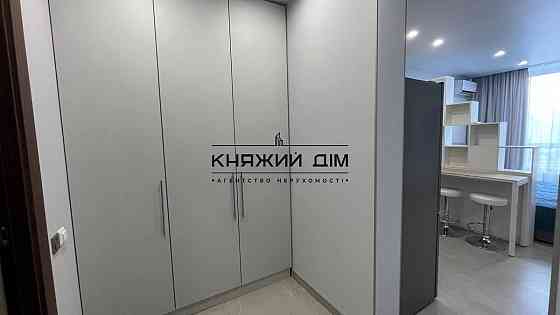 Оренда Квартира 1-кімнатна, 17/28 поверх на Днепровская Набережная ул. Київ