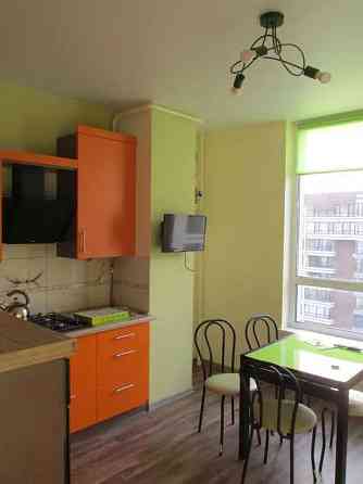 Оренда Квартира 1-кімнатна, 3/10 поверх на ул. Практичная Киев