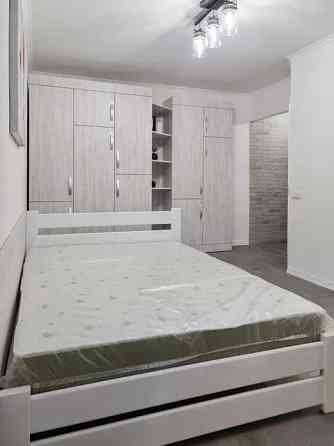 Оренда Квартира, 2/5 поверх на ул. Дегтярёвская Kiev