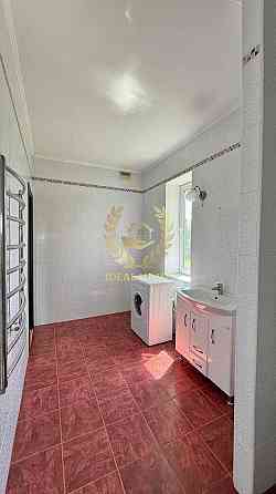 Продаж Будинок 4-кімнатний 