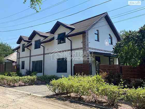 Продаж Будинок 6-кімнатний на вул. Вокзальная Kharkiv