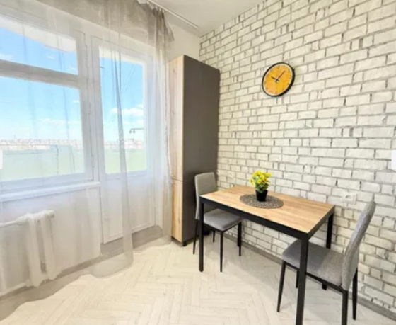 Продаж Квартира 1-кімнатна на ул. Генерала Бочарова, 36 Одесса