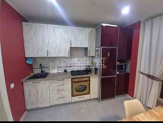 Продаж Квартира 2-кімнатна, 1/9 поверх на вул. Героев Труда Kharkiv