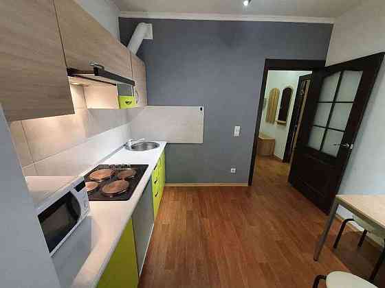 Оренда Квартира 1-кімнатна, 1/25 поверх на ул. Бориса Гмыри, 16 Kiev