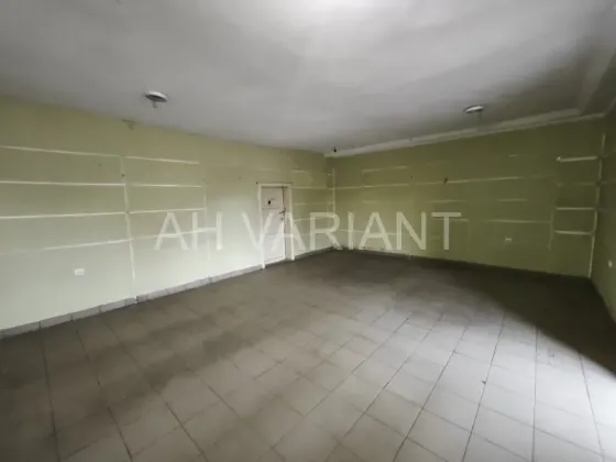 Здається Магазин / салон / торгова точка площа 35 кв.м Великі Лази Вознесенська 2В Великі Лази