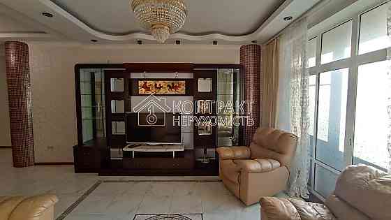 Продаж Квартира 4-кімнатна, 10/14 поверх на вул. Гвардійців Широнінців Харків