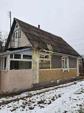 Дача Шибене поруч ліс і озеро 