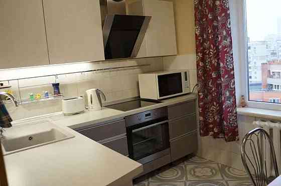 Оренда Квартира 2-кімнатна, 13/15 поверх Київ