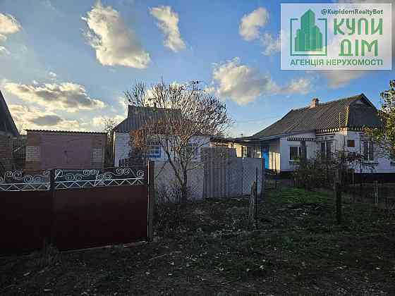 Продам гарний будиночок в селі! 