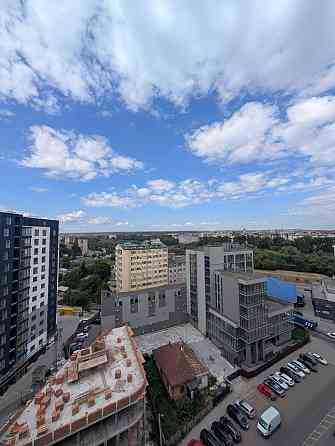 Продаж Квартира 2-кімнатна, 13/15 поверх на Княгинин вул., 44 Івано-Франківськ