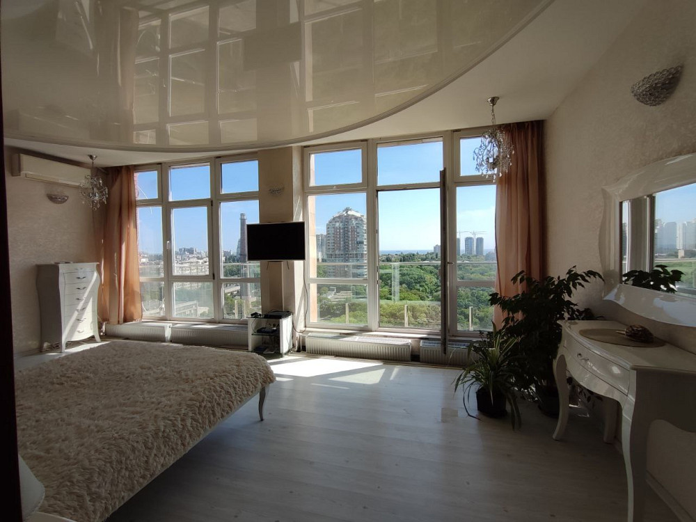 Просторная квартира в новом доме с видом на море Одеса - фото 10