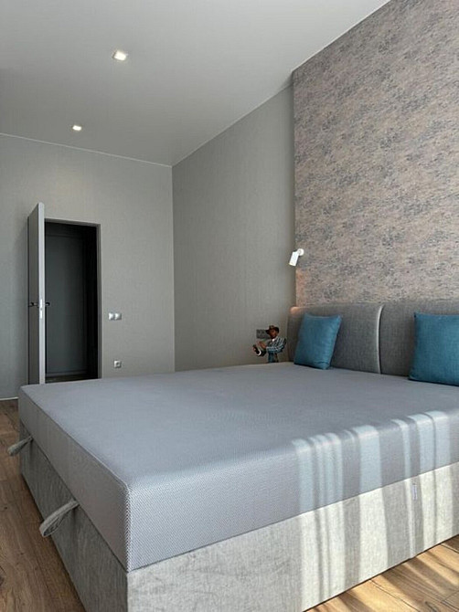 Продаж Квартира 2-кімнатна, 8/24 поверх на Зоряний бул., 1 Дніпро - фото 2