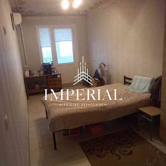 Продаж Квартира 3-кімнатна, 11/12 поверх на вул. Відрадний Київ